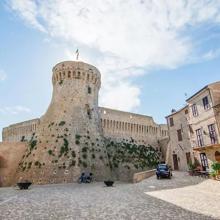 아파트 Apartment In Marche Near Sibillini Mountains 아스콜리피체노