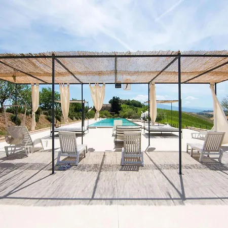 아파트 Apartment In Marche Near Sibillini Mountains *